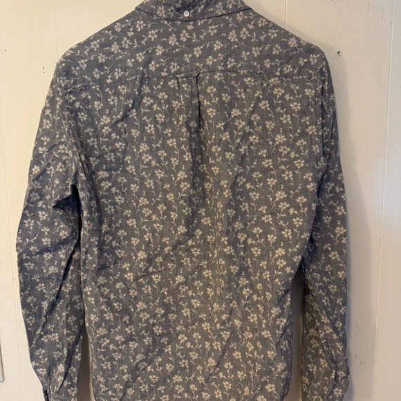 Gap Floral Shirt - Picture 3 of 3